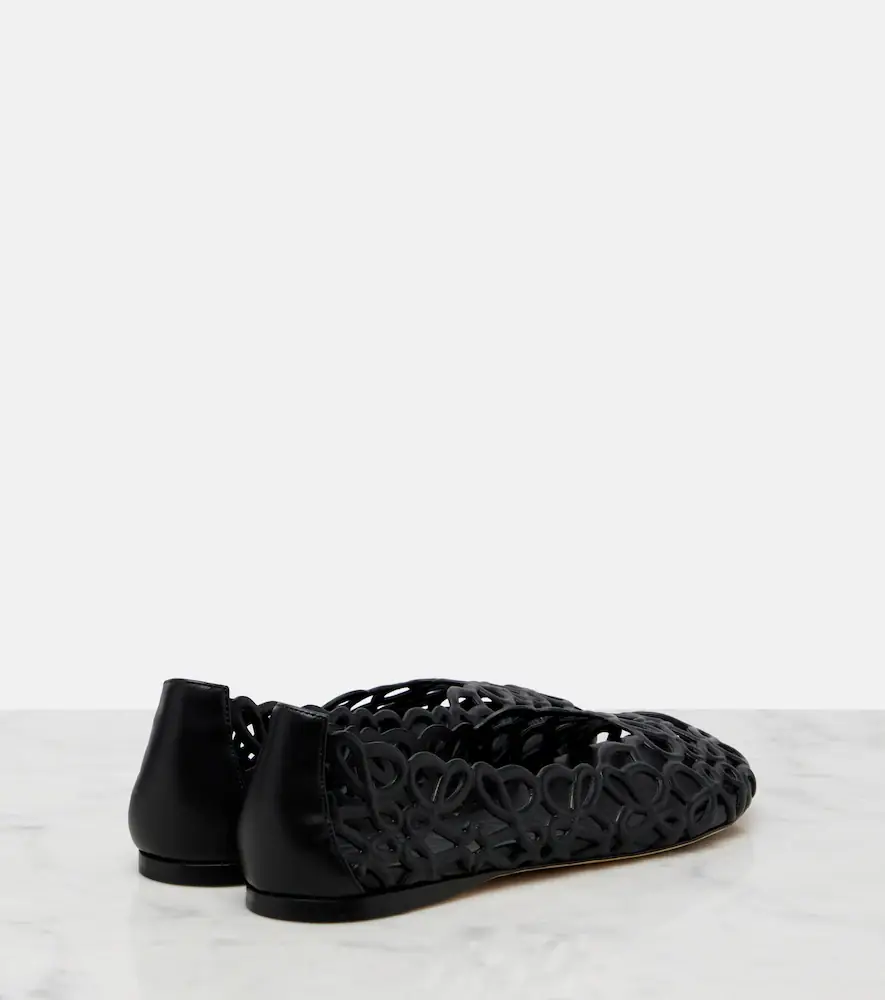Loewe Petal Anagram leather ballet flats | Thumbnail 4