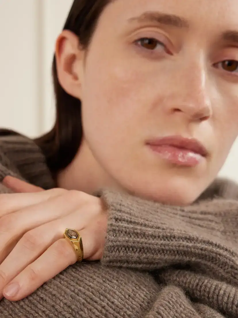 Lucy Delius Insignia 18-karat Gold Diamond Ring | Thumbnail 2 Lucy Delius Insignia 18-karat Gold Diamond Ring | Thumbnail 2