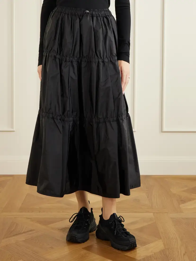 Moncler Tiered Shell Midi Skirt | Thumbnail 3