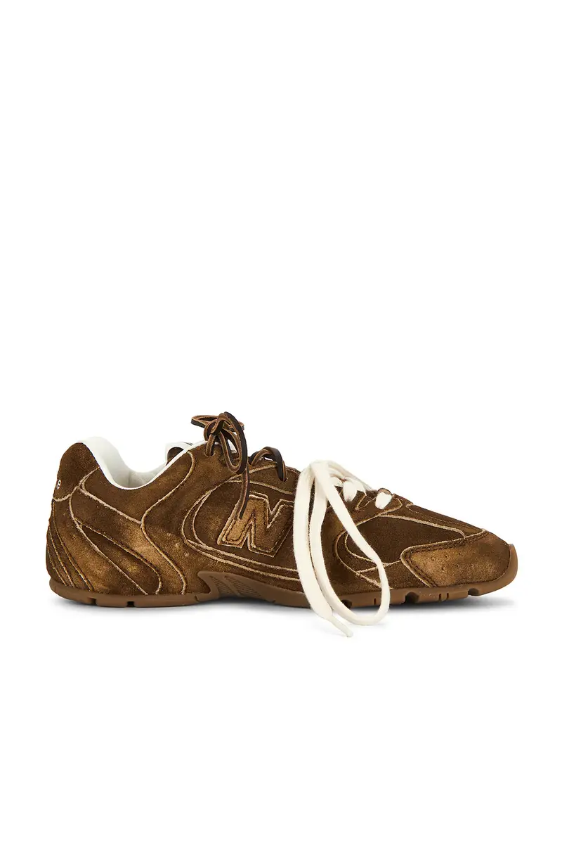 Miu Miu X New Balance Sneaker | Thumbnail 3