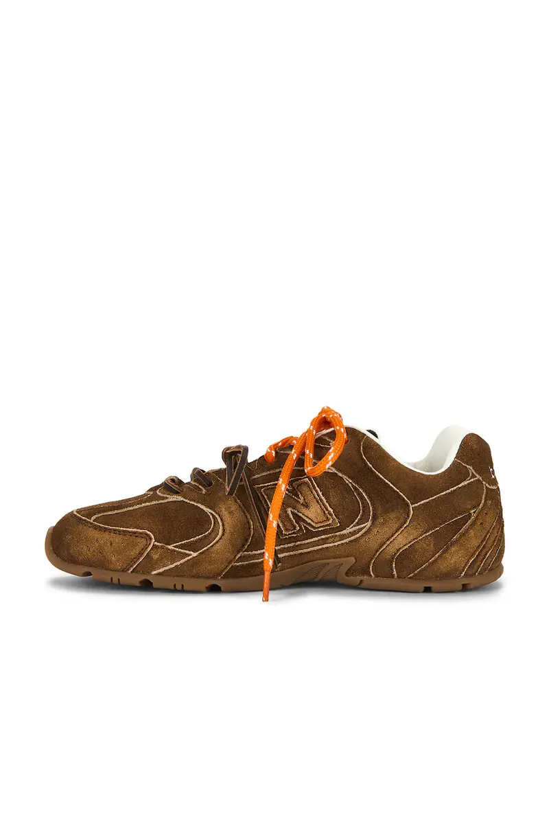 Miu Miu X New Balance Sneaker | Thumbnail 6