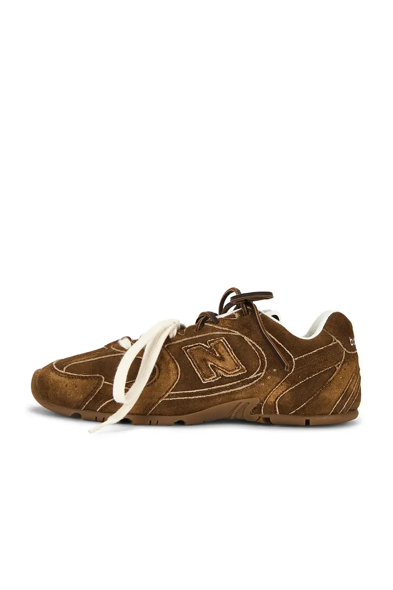 Miu Miu X New Balance Sneaker | Thumbnail 7
