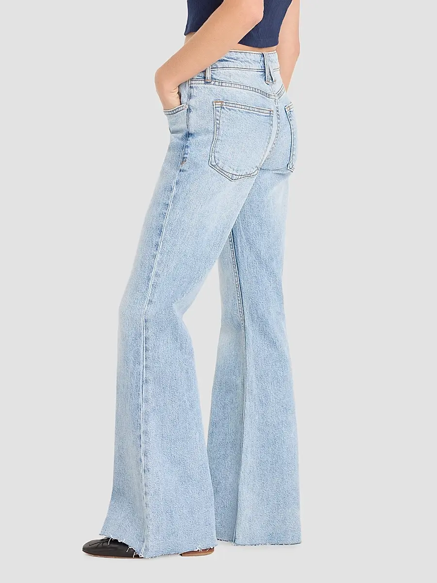 GOOD AMERICAN Women's Vintage Low-Rise Relaxed Flare Jeans | Thumbnail 6 GOOD AMERICAN Women's Vintage Low-Rise Relaxed Flare Jeans | Thumbnail 6