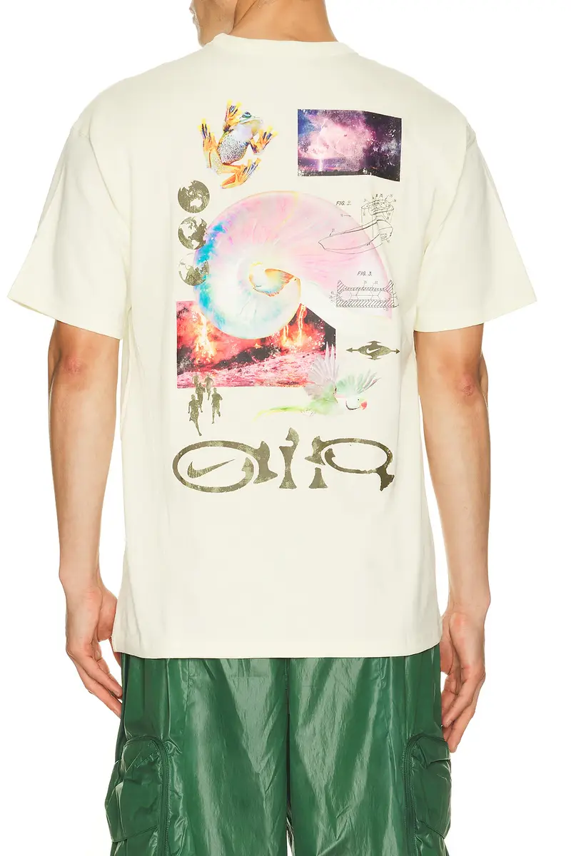 Nike U Sportswear Tee LSE Prem Earth Day | Image 1 Nike U Sportswear Tee LSE Prem Earth Day | Image 1