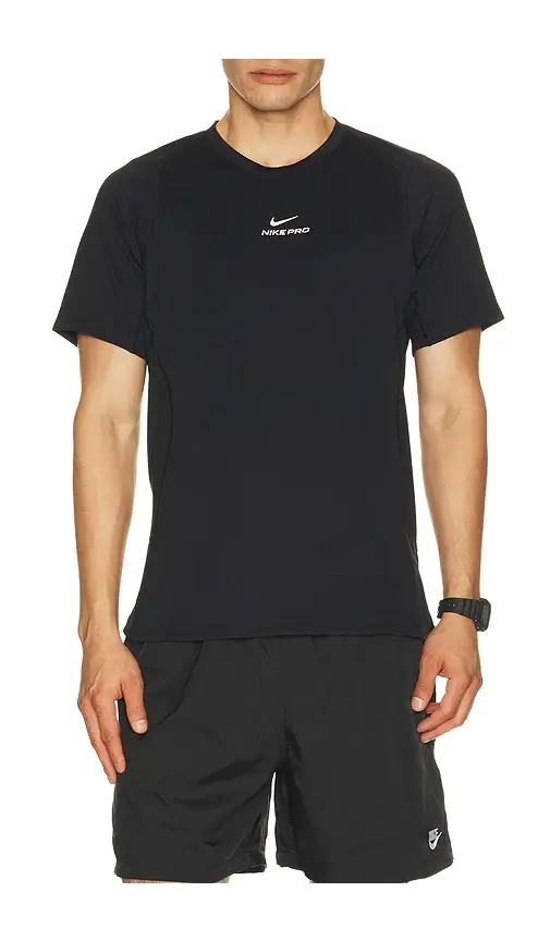 Nike Pro Training Dri-Fit Short-Sleeve Top | Thumbnail 5 Nike Pro Training Dri-Fit Short-Sleeve Top | Thumbnail 5