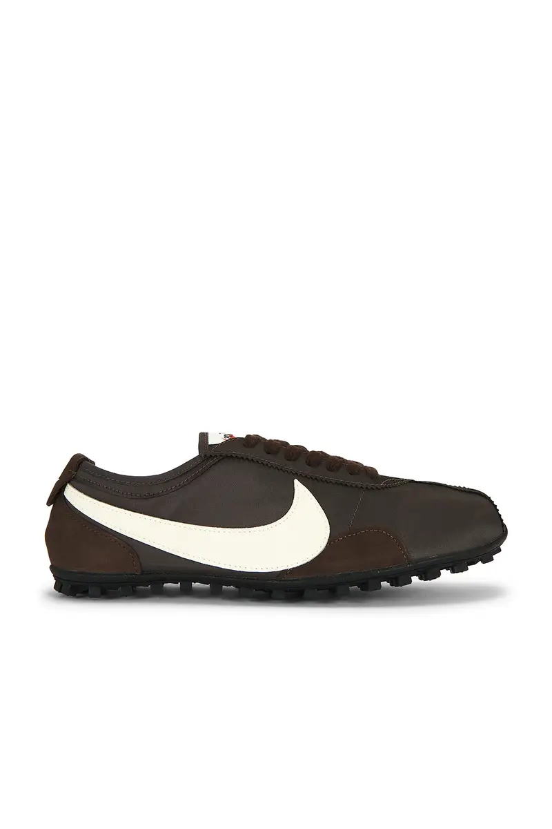 Nike Moon Shoe OG Sneaker | Image 1 Nike Moon Shoe OG Sneaker | Image 1