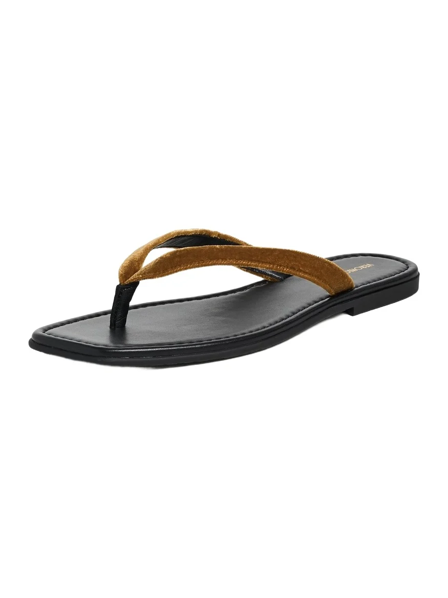Clea 2 Sandals Clea 2 Sandals