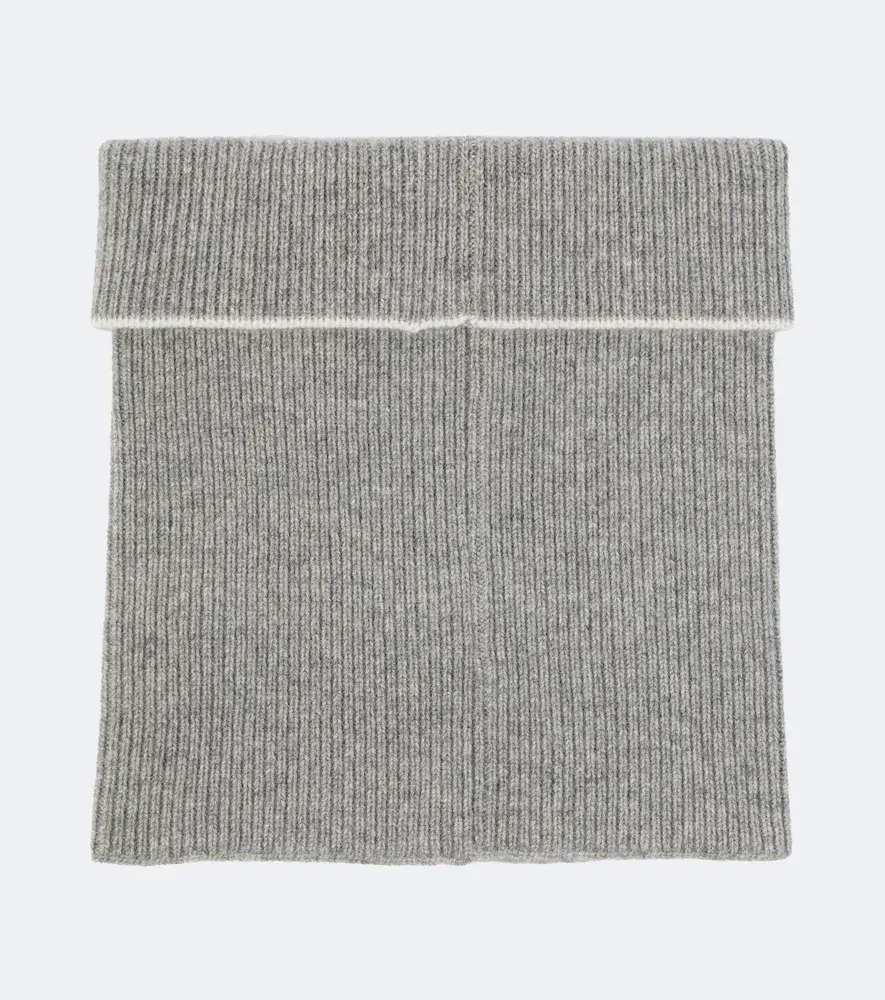 Brunello Cucinelli Cashmere scarf | Thumbnail 2 Brunello Cucinelli Cashmere scarf | Thumbnail 2