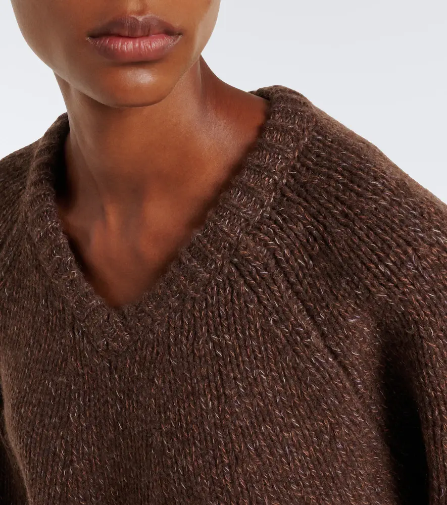 Lisa Yang Aloia cashmere sweater | Thumbnail 4 Lisa Yang Aloia cashmere sweater | Thumbnail 4