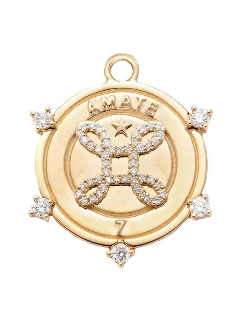 Foundrae Diamond Amate Medium Medallion