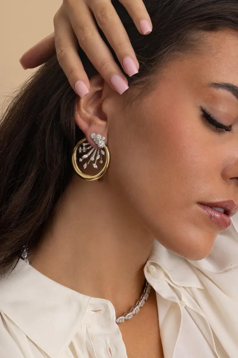 YEPREM Diamond Cluster Round Hoop Earrings | Thumbnail 3