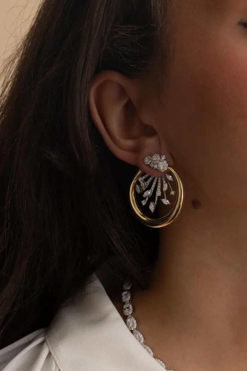 YEPREM Diamond Cluster Round Hoop Earrings | Thumbnail 4