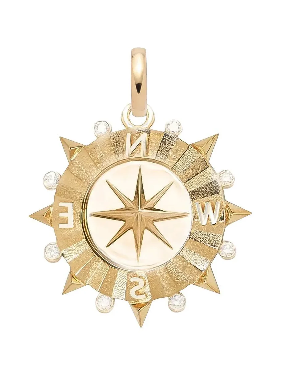 Foundrae Diamond Internal Compass Medium Medallion