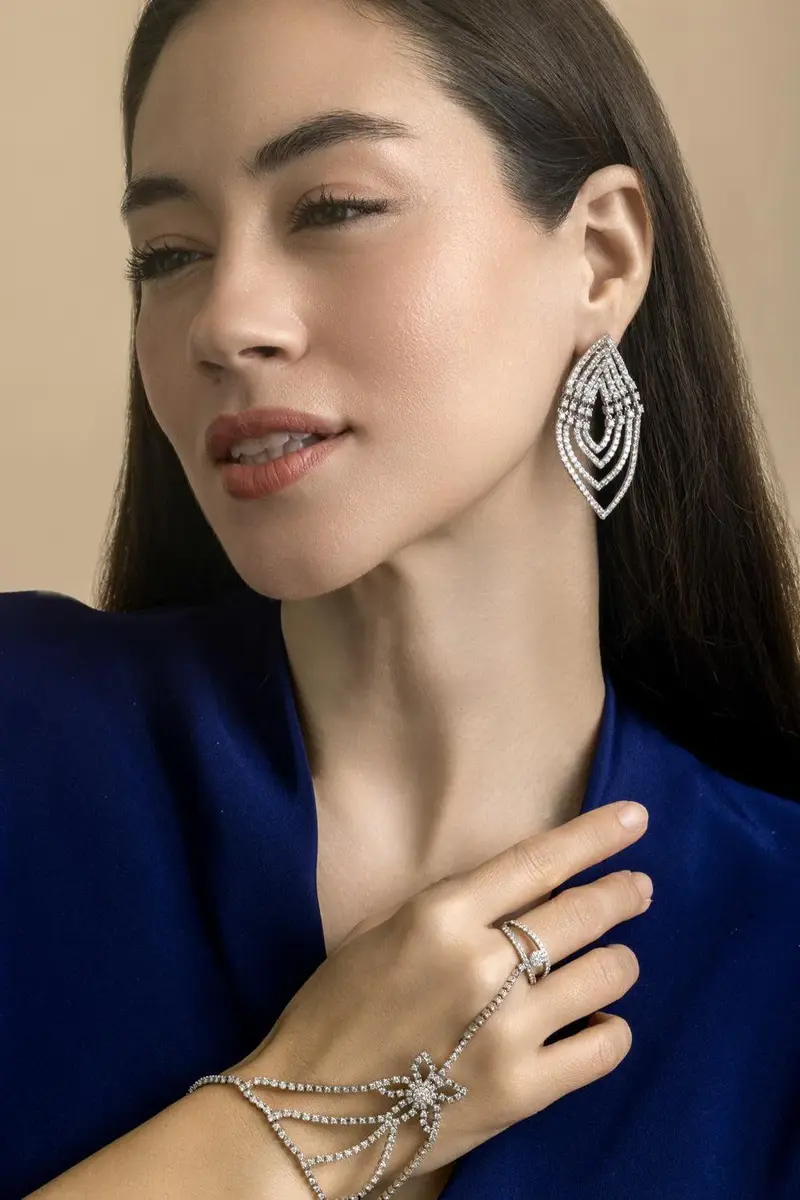 STEFERE Diamond Ripple Effect Earrings | Thumbnail 2 STEFERE Diamond Ripple Effect Earrings | Thumbnail 2