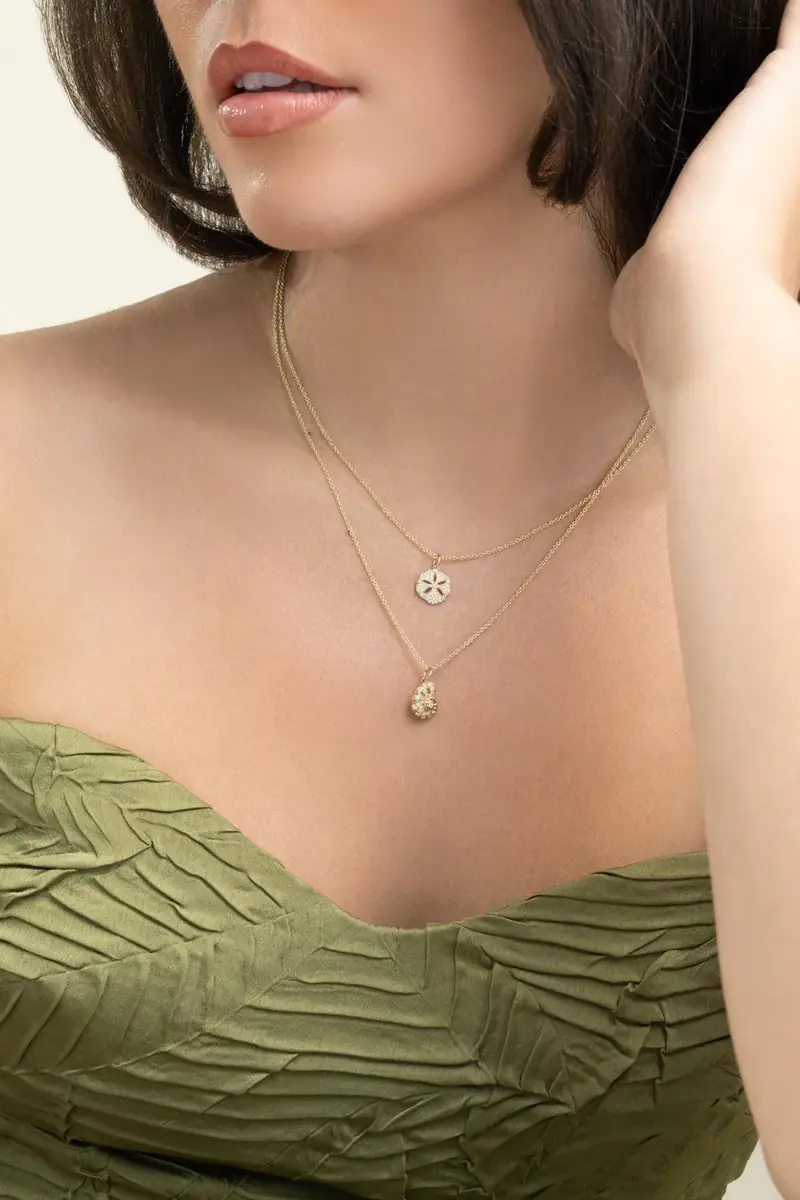 Sydney Evan Diamond Sand Dollar Necklace | Thumbnail 2