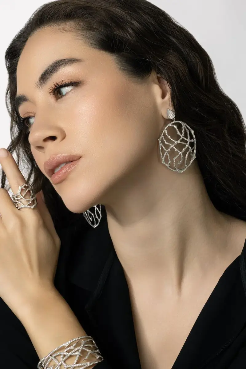 PARULINA Gothic Briar Diamond Earrings | Thumbnail 2