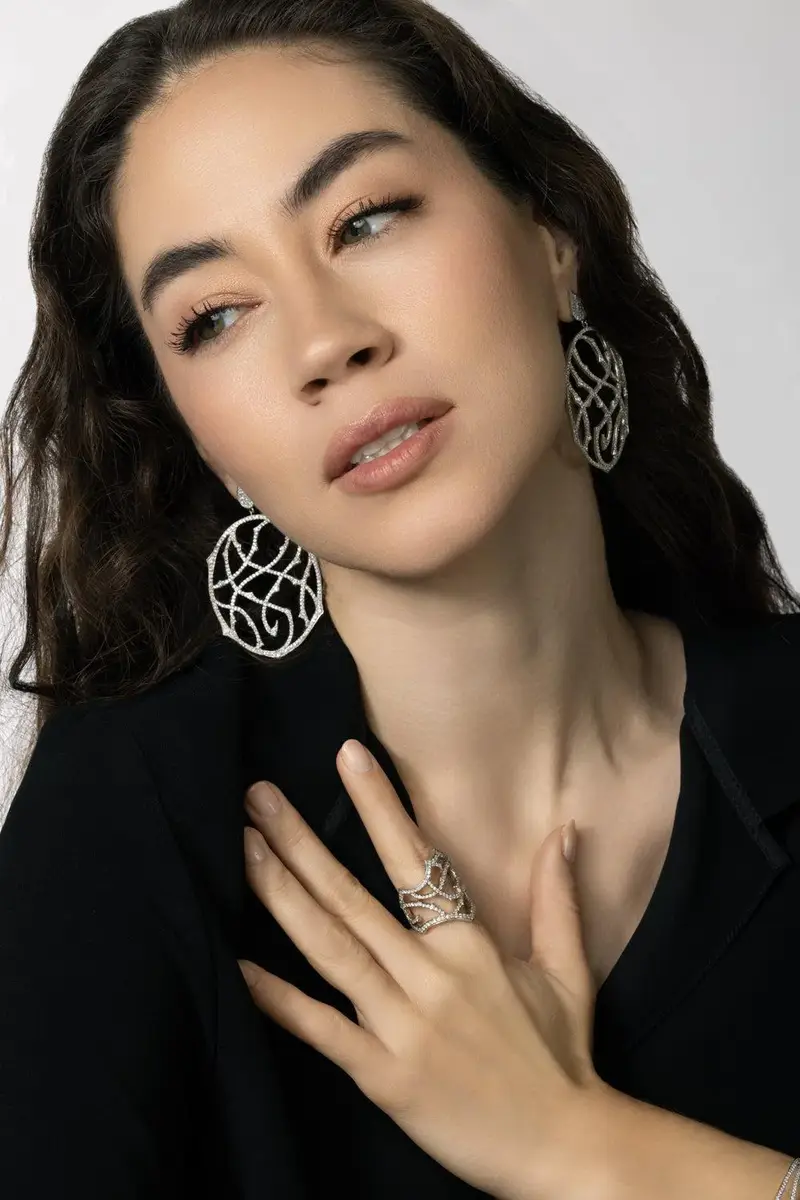 PARULINA Gothic Briar Diamond Earrings | Thumbnail 4