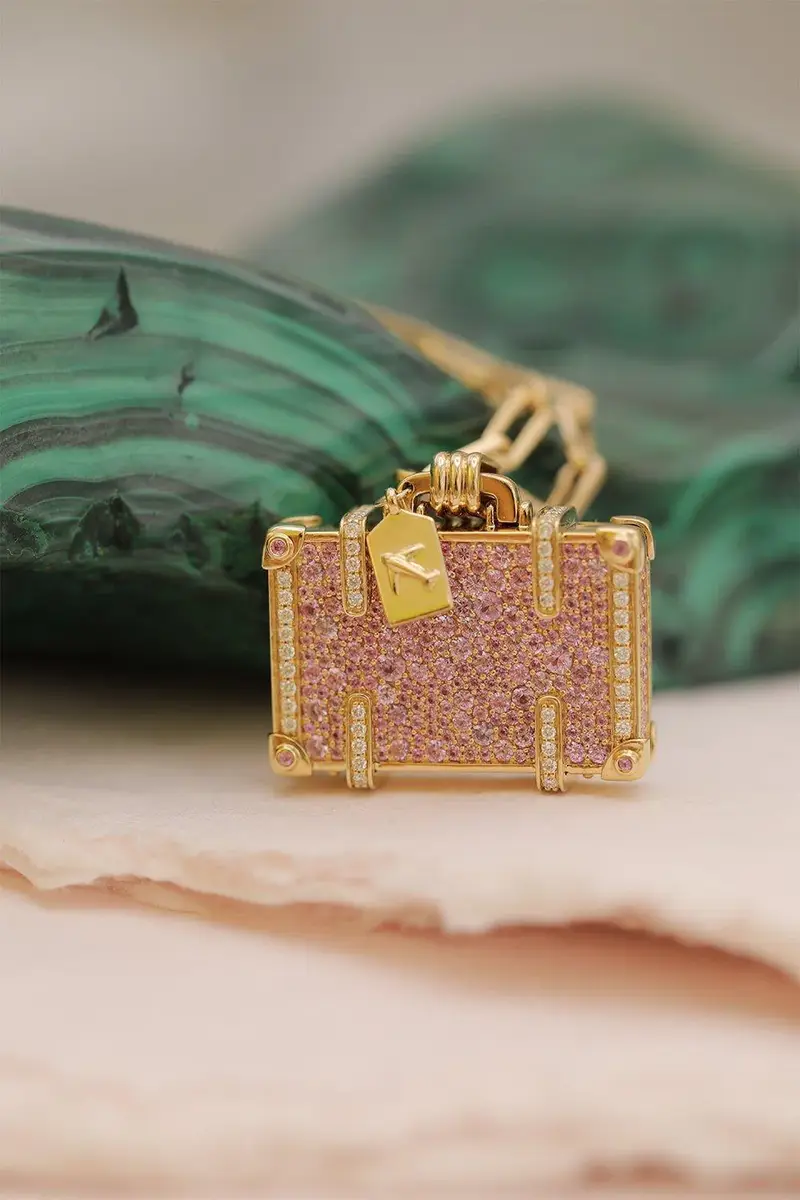 NEVERNOT Large Pink Sapphire Travel Necklace | Thumbnail 7 NEVERNOT Large Pink Sapphire Travel Necklace | Thumbnail 7