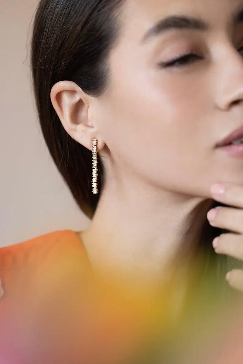 Suzanne Kalan Linear Baby Tennis Diamond Earrings | Thumbnail 2