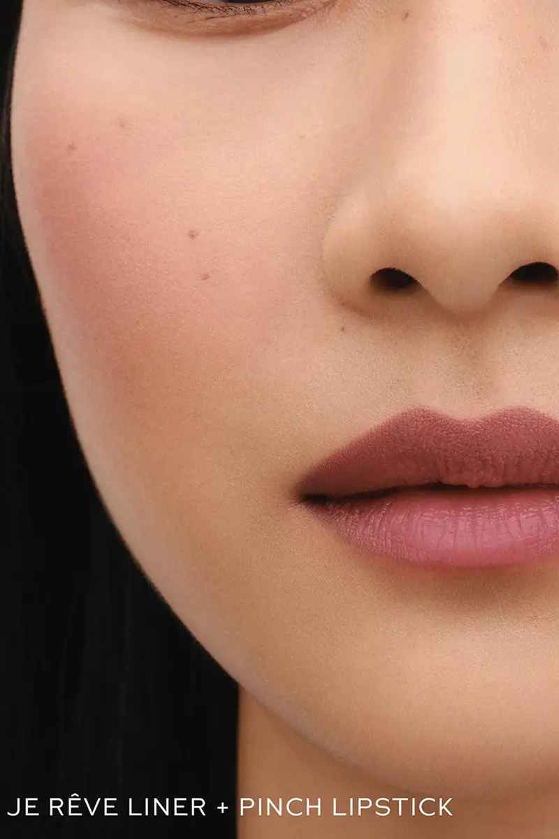 Westman Atelier Lip Shade Lip Liner - Je Reve | Thumbnail 2 Westman Atelier Lip Shade Lip Liner - Je Reve | Thumbnail 2