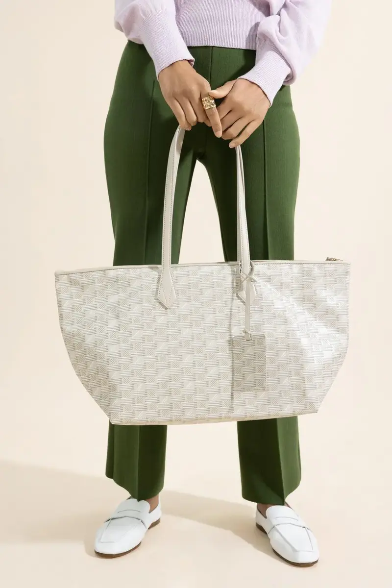 MOREAU Louis Moreau Vogue Travel Tote - Cream Natural | Thumbnail 4 MOREAU Louis Moreau Vogue Travel Tote - Cream Natural | Thumbnail 4