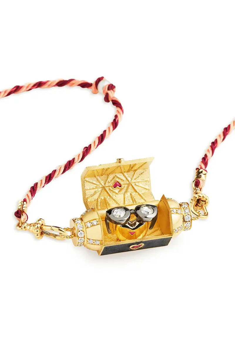 Marie Lichtenberg Love Is Blind Locket Necklace | Thumbnail 5 Marie Lichtenberg Love Is Blind Locket Necklace | Thumbnail 5