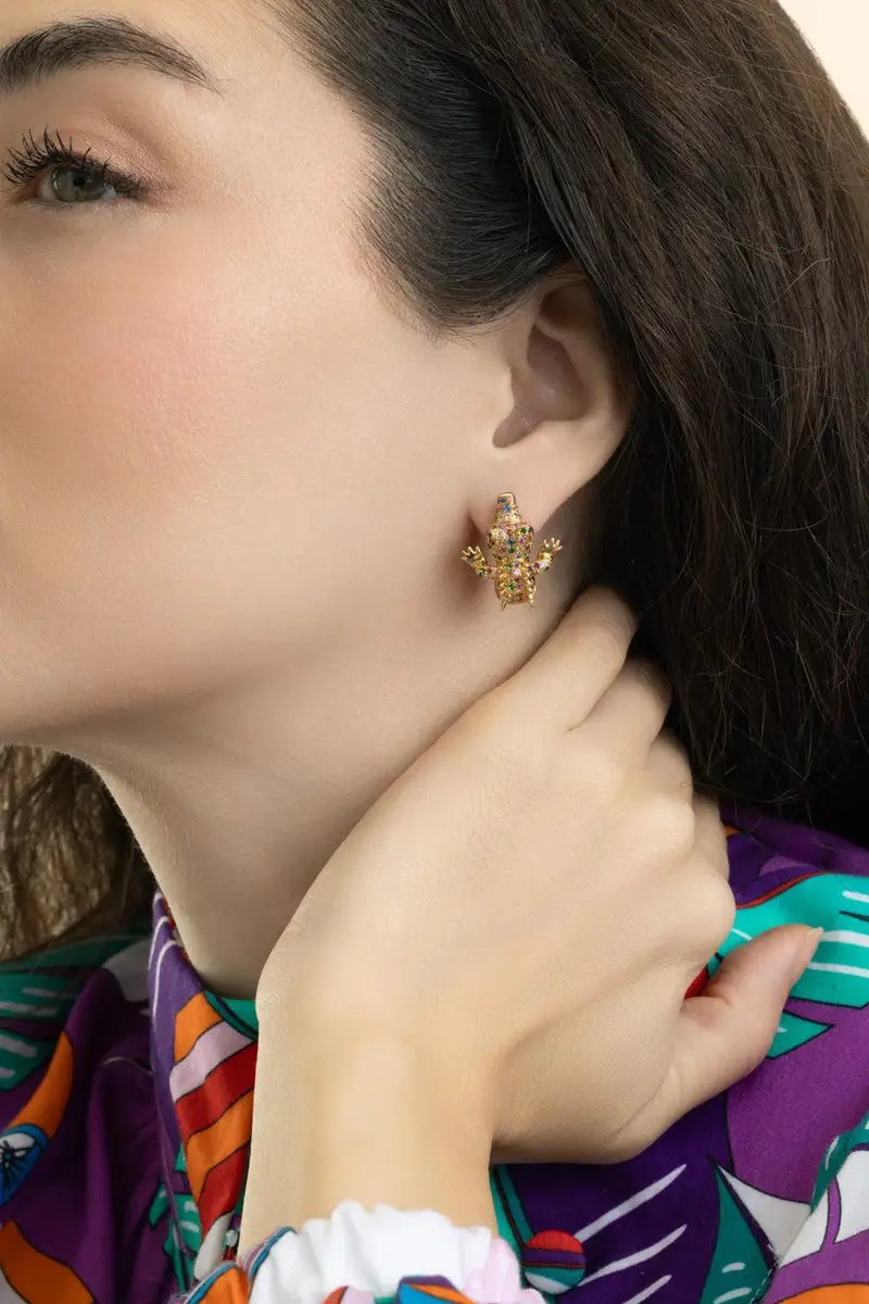 GOSHWARA Multi Sapphire Onyx Crocodile Ark Earrings | Thumbnail 2