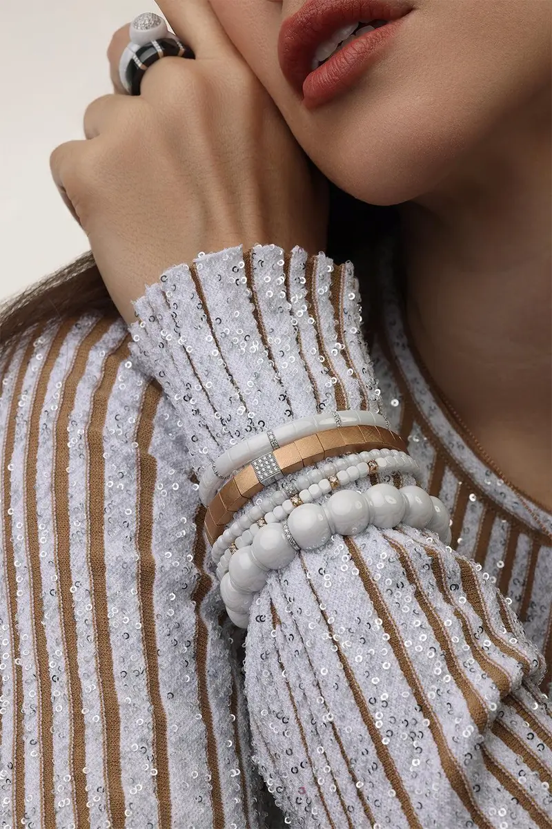 ROBERTO DEMEGLIO Nine Diamond Gold White Ceramic Pura Stretch Bracelet | Thumbnail 4 ROBERTO DEMEGLIO Nine Diamond Gold White Ceramic Pura Stretch Bracelet | Thumbnail 4