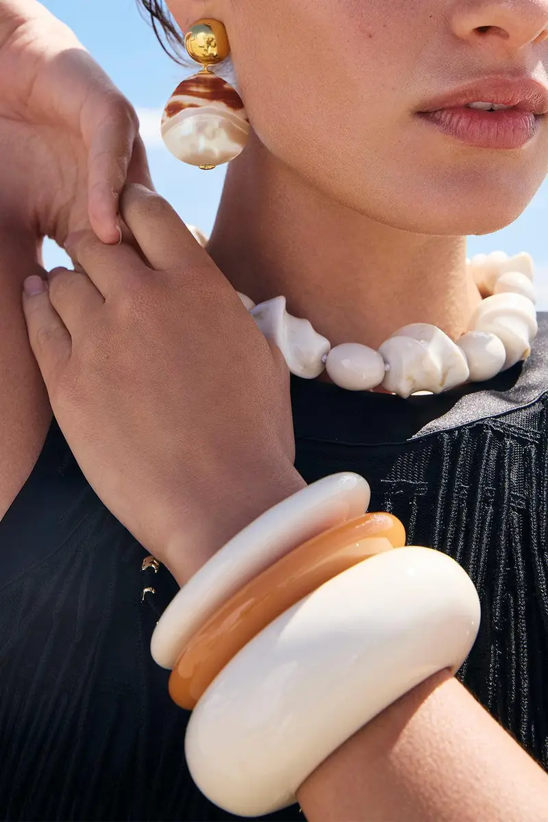 Lizzie Fortunato Pearl Tigre Rodan Earrings | Thumbnail 2