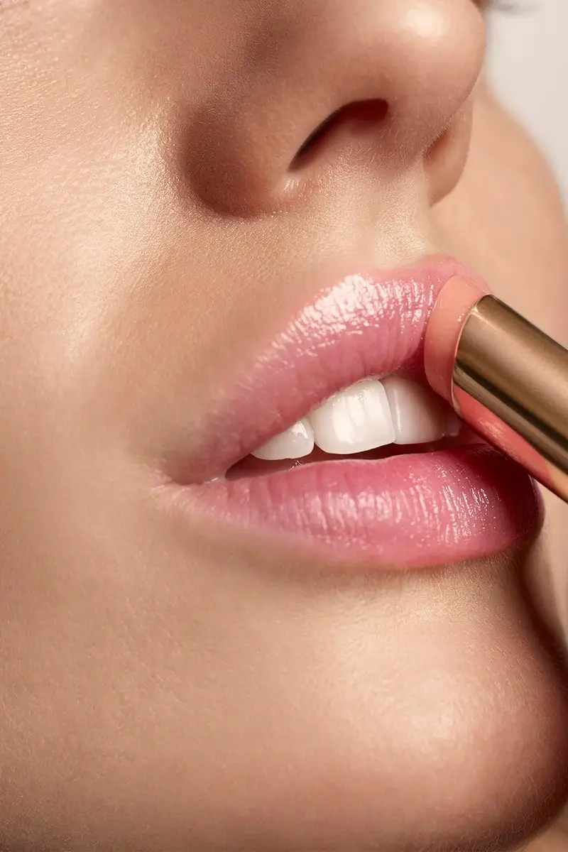 Sisley Phyto Lip Balm 2 - Pink Glow | Thumbnail 2 Sisley Phyto Lip Balm 2 - Pink Glow | Thumbnail 2