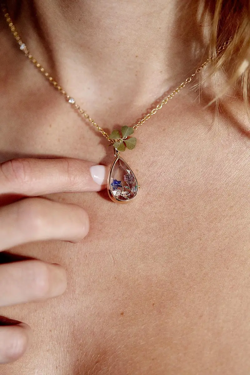 LOQUET Pink Sapphire Rose Charm | Thumbnail 2