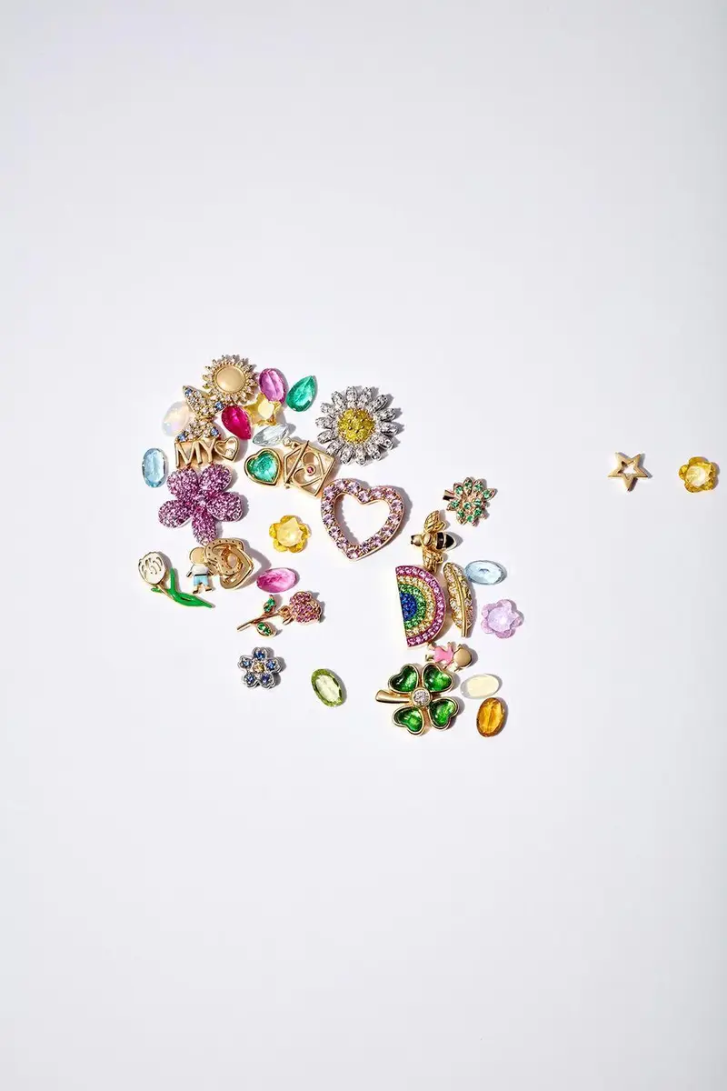 LOQUET Pink Sapphire Rose Charm | Thumbnail 3