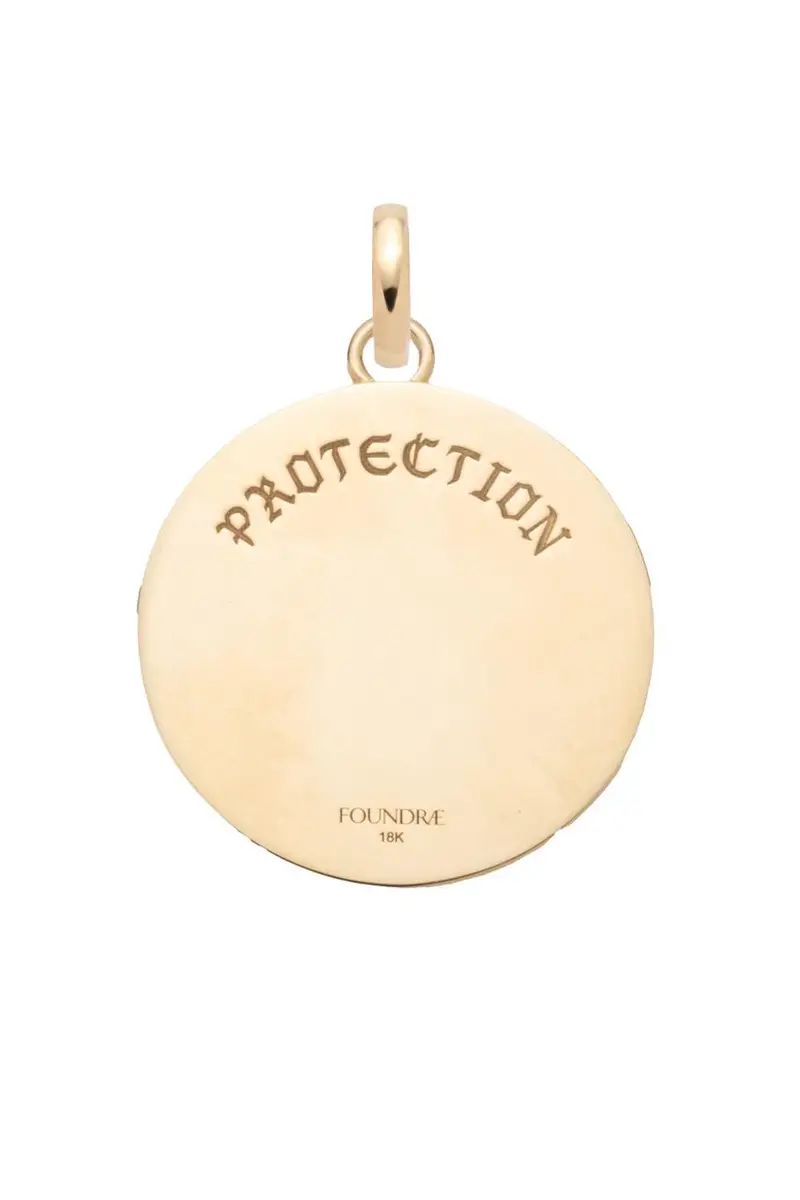 Foundrae Protection La Loba Claw Triskele Large Medallion | Thumbnail 5 Foundrae Protection La Loba Claw Triskele Large Medallion | Thumbnail 5