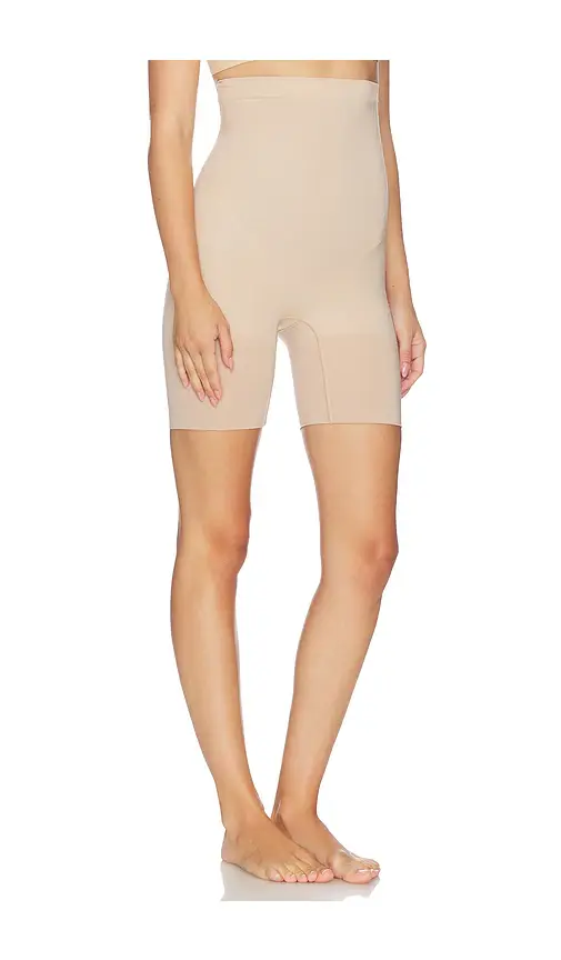 Spanx Sculpt Gofigure High Waist Mid Thigh Short | Thumbnail 2