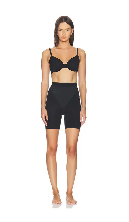 Spanx Sculpt Gofigure Mid Thigh Short | Thumbnail 4