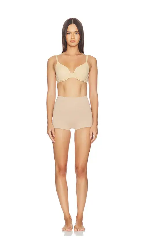 Spanx Shape Extraordinary Boyshort | Thumbnail 4