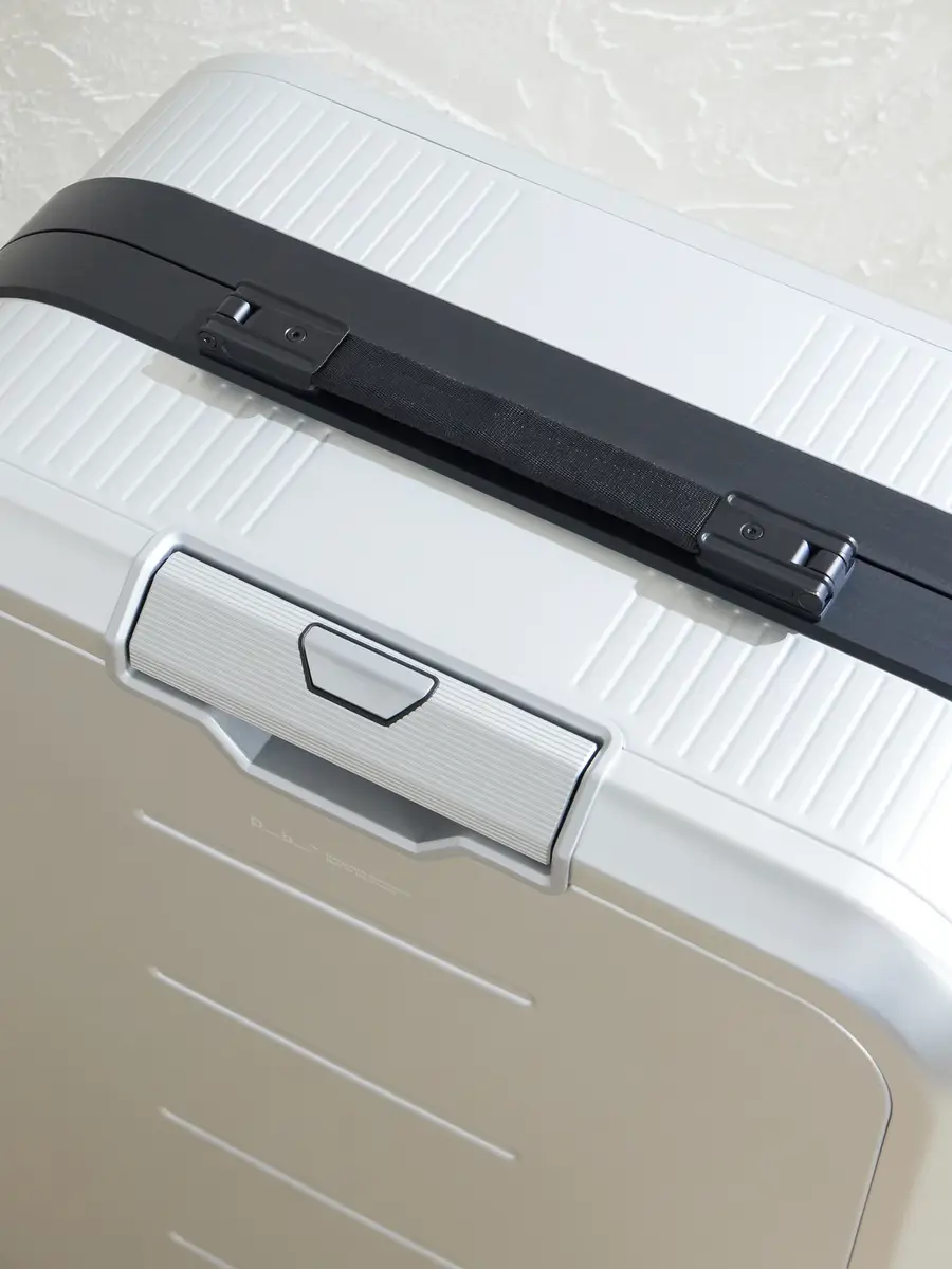 DB Journey Ramverk Polycarbonate and Aluminium Check-In Suitcase - Men | Thumbnail 3