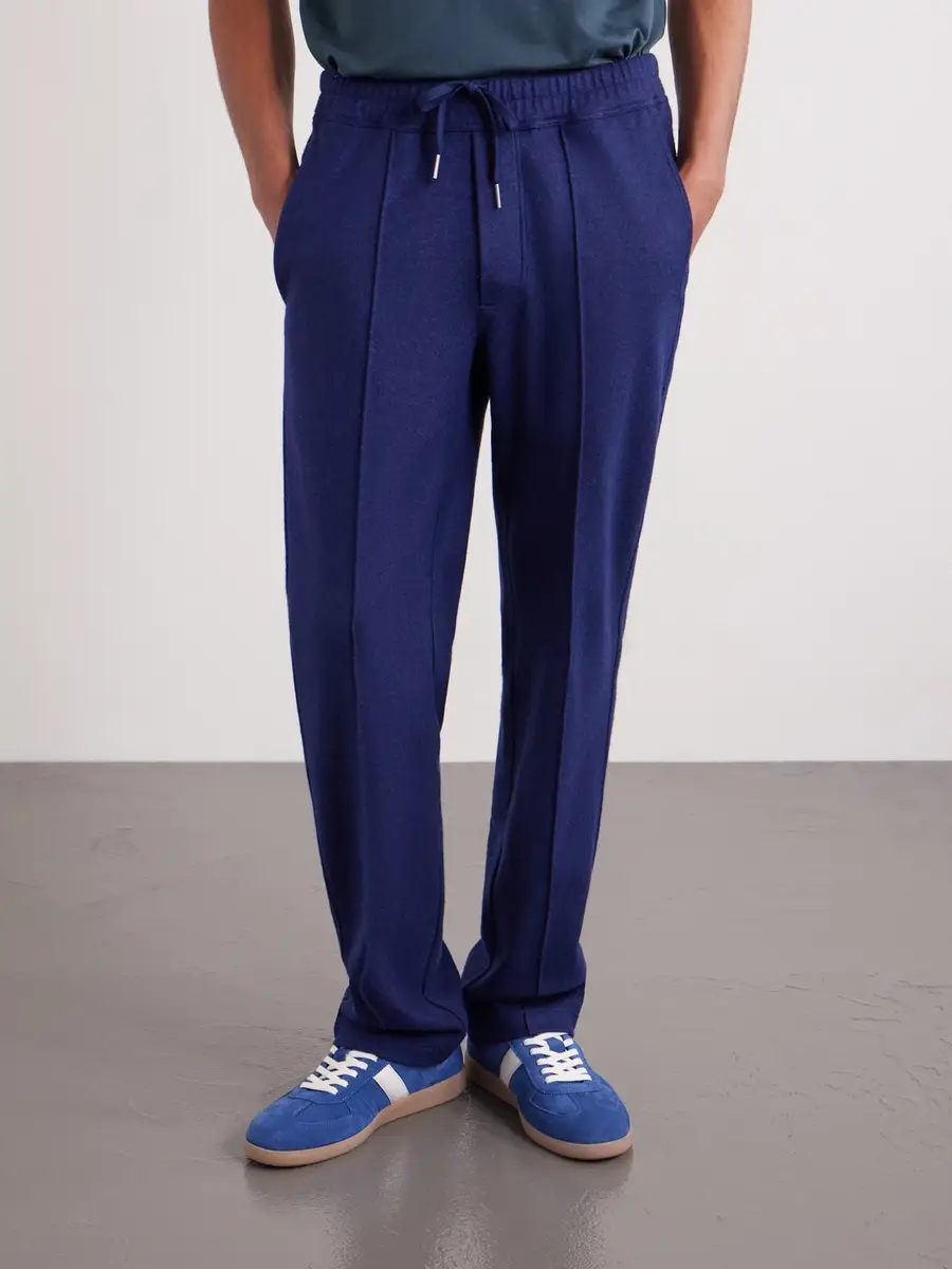 Tom Ford Straight-Leg Pintucked Cashmere Sweatpants - Men | Thumbnail 3 Tom Ford Straight-Leg Pintucked Cashmere Sweatpants - Men | Thumbnail 3