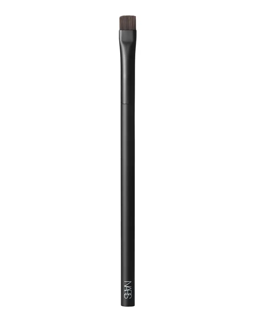 NARS #26 Push Eyeliner Brush | Image 1 NARS #26 Push Eyeliner Brush | Image 1