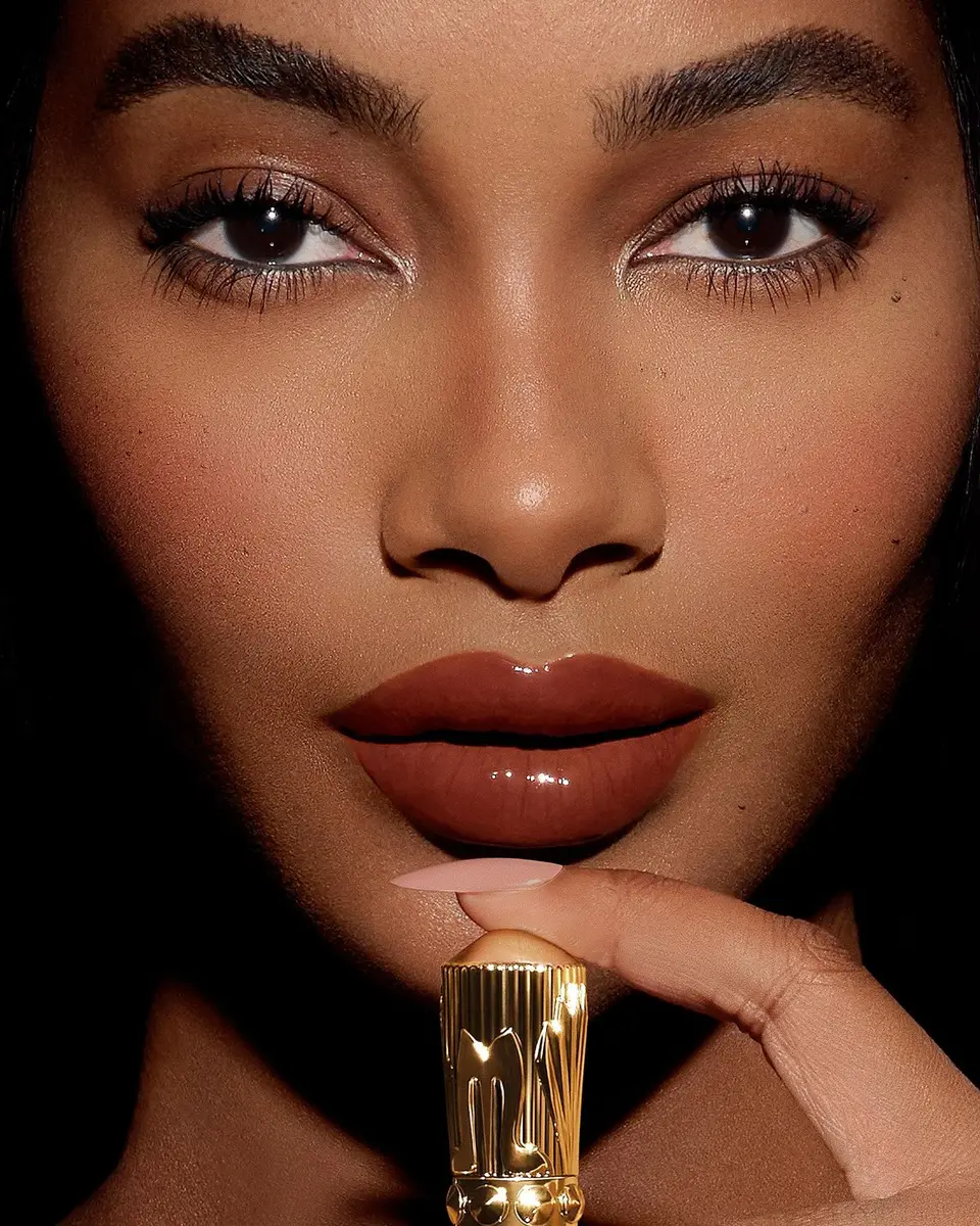 Christian Louboutin Rouge Stiletto Glossy Shine Lipstick | Thumbnail 8 Christian Louboutin Rouge Stiletto Glossy Shine Lipstick | Thumbnail 8