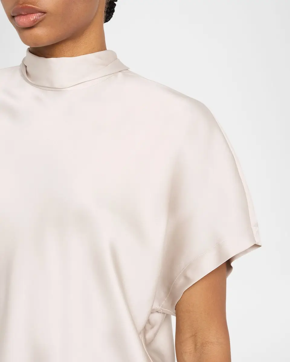 Brunello Cucinelli Back-Tie Short-Sleeve Silk Blouse | Thumbnail 5 Brunello Cucinelli Back-Tie Short-Sleeve Silk Blouse | Thumbnail 5