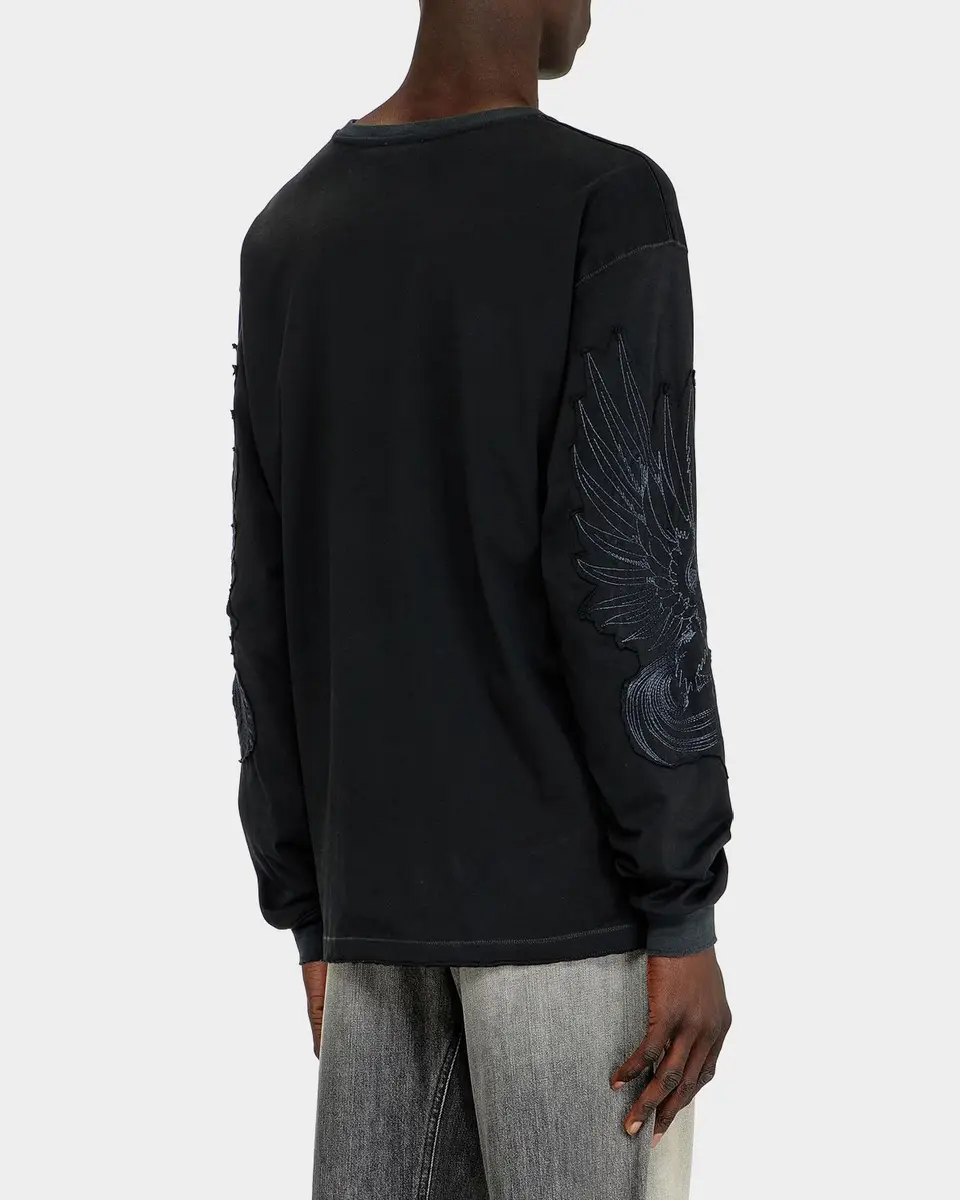 Diesel Men's Logo Graphic Cotton T-Shirt | Thumbnail 3 Diesel Men's Logo Graphic Cotton T-Shirt | Thumbnail 3