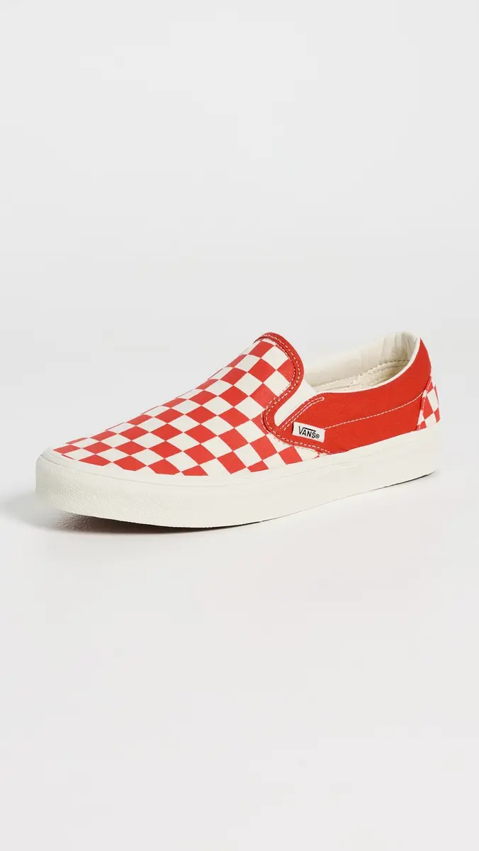Vans Classic Slip On Sneakers | Thumbnail 2