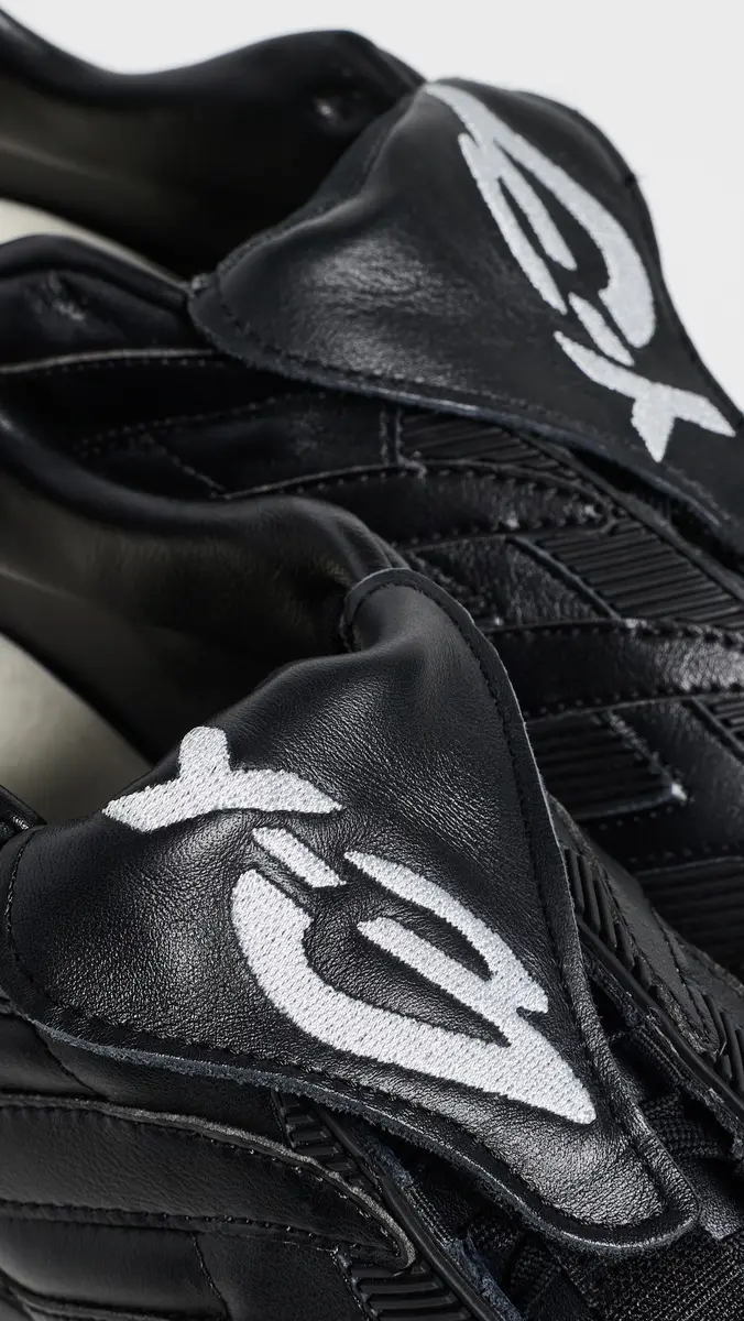 Y-3 Predator Precision Sneakers | Thumbnail 5 Y-3 Predator Precision Sneakers | Thumbnail 5