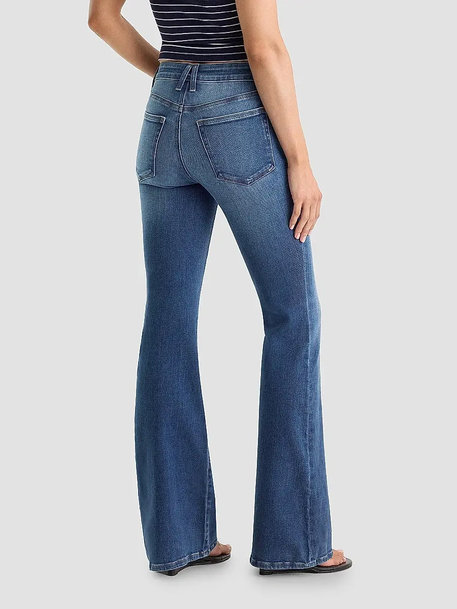 GOOD AMERICAN Women's Soft Tech Good Legs Flare Jeans | Thumbnail 3 GOOD AMERICAN Women's Soft Tech Good Legs Flare Jeans | Thumbnail 3