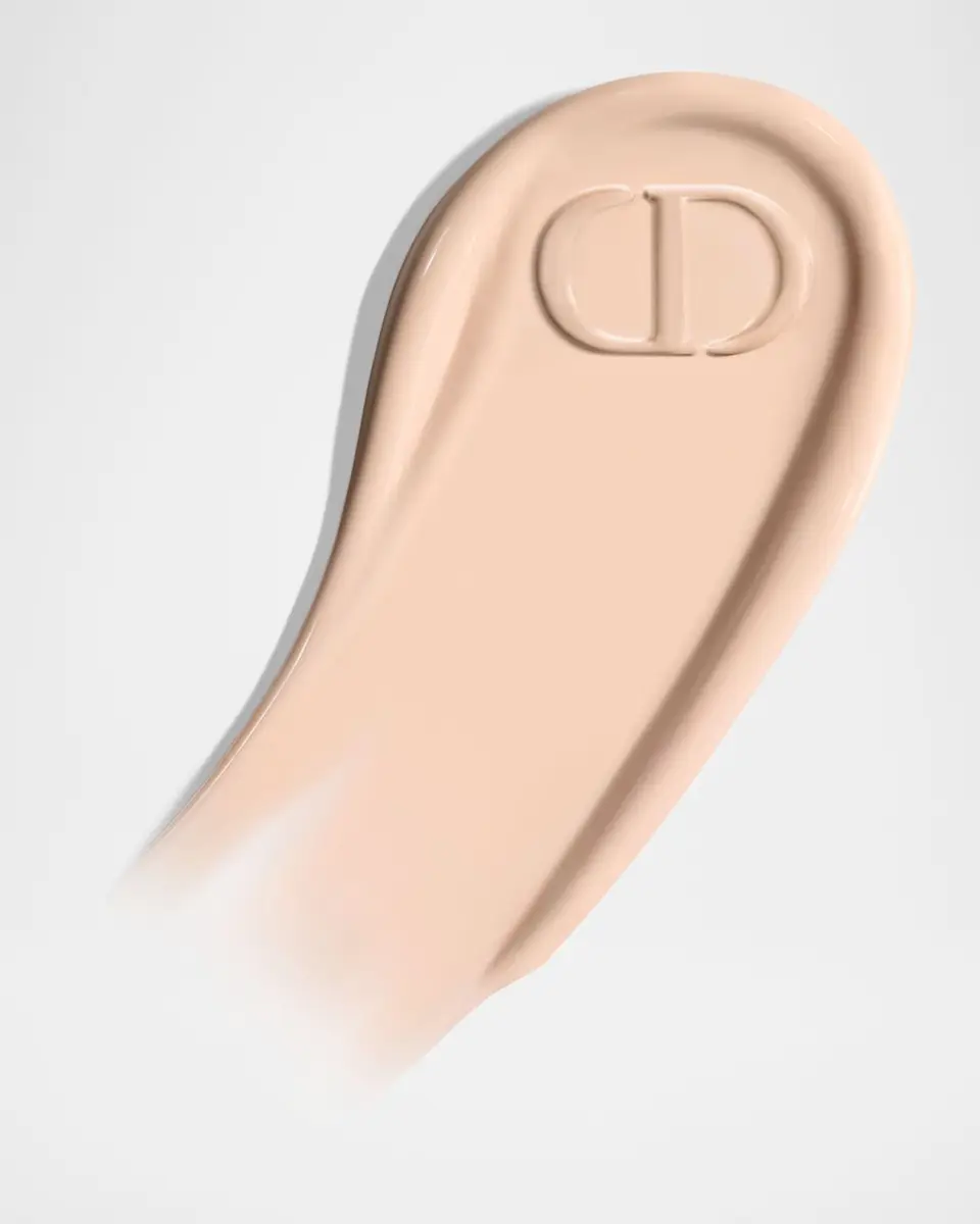 Dior Forever Skin Glow Foundation | Thumbnail 2 Dior Forever Skin Glow Foundation | Thumbnail 2