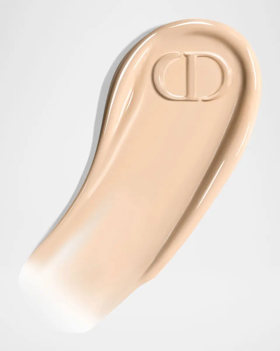 Dior Forever Skin Glow Foundation | Thumbnail 2 Dior Forever Skin Glow Foundation | Thumbnail 2