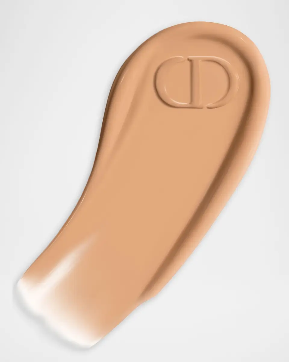 Dior Forever Skin Glow Foundation | Thumbnail 2 Dior Forever Skin Glow Foundation | Thumbnail 2