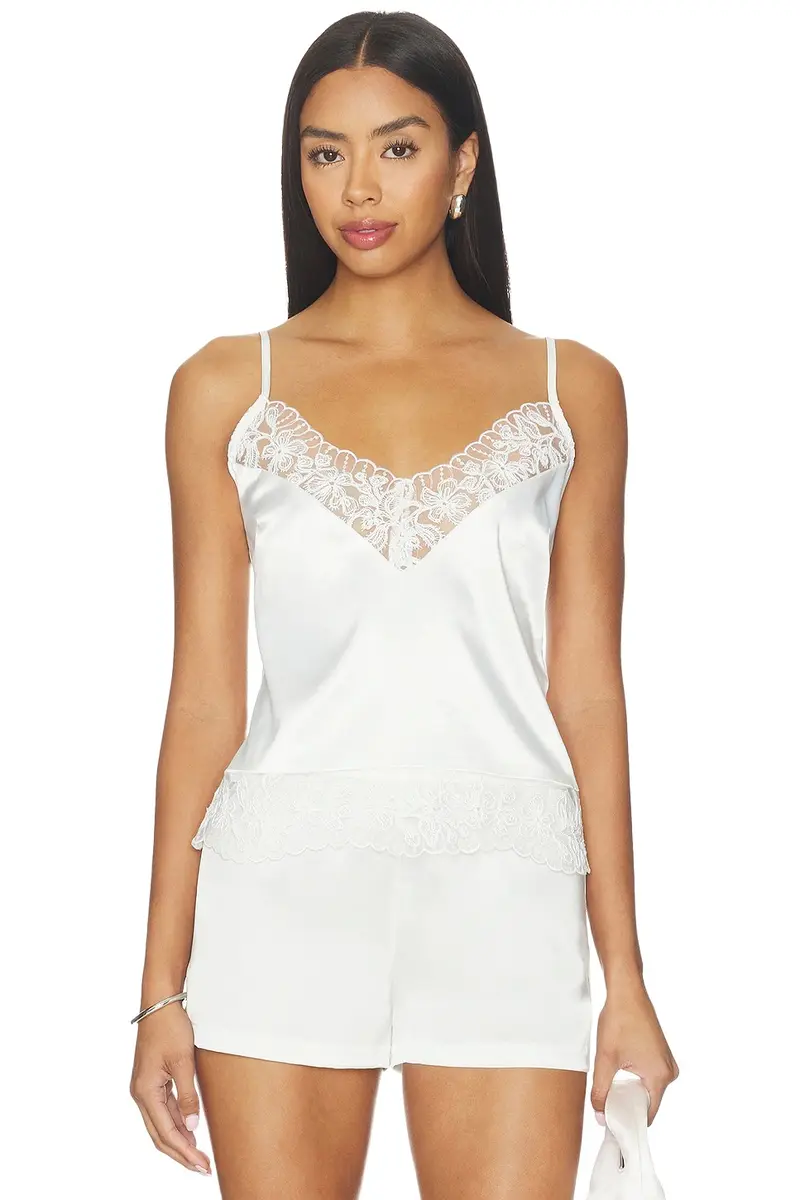 Akosia Cami Top