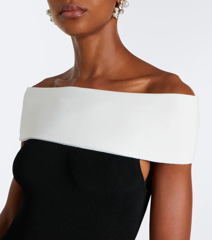 Roland Mouret Off-shoulder gown | Thumbnail 5 Roland Mouret Off-shoulder gown | Thumbnail 5